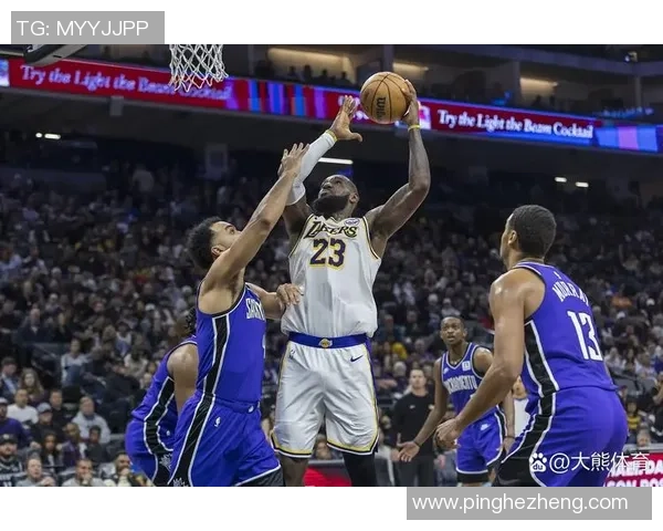 湖人对决76人精彩回顾2018年常规赛激烈碰撞全场亮点分析